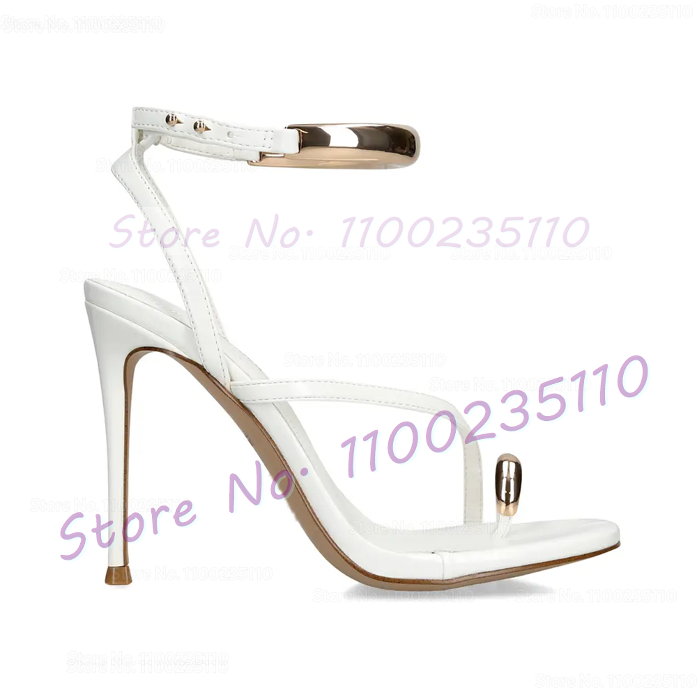 Metal Ring Decor Stiletto Thon - Women Fashion Rings 评论和价格